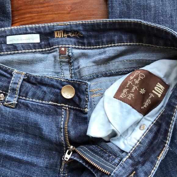 Kut Jeans 👖 - Picture 4 of 5